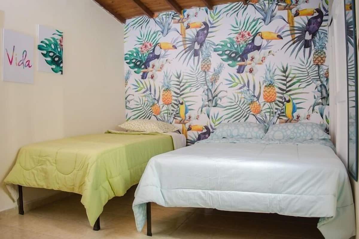 Standard Triple Room, Private Bathroom