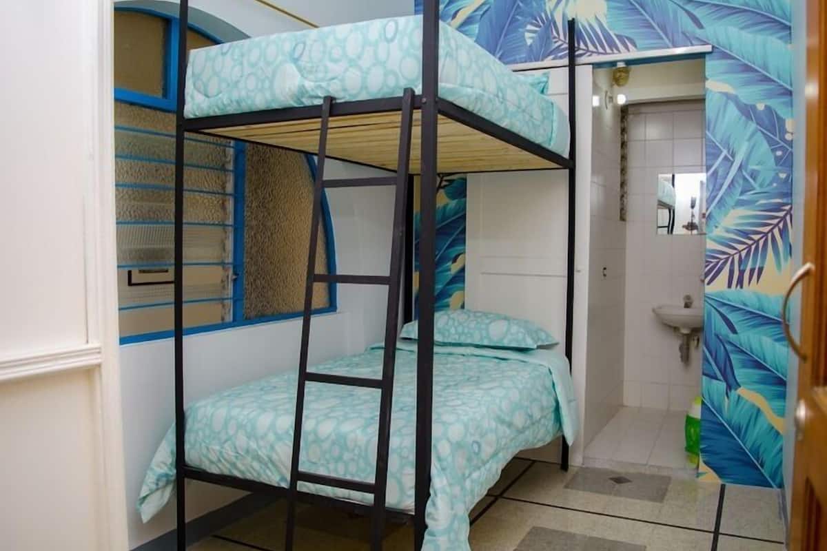Gallery Twin Room, Private Bathroom