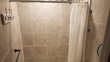 Handdoeken, zeep, shampoo, toiletpapier