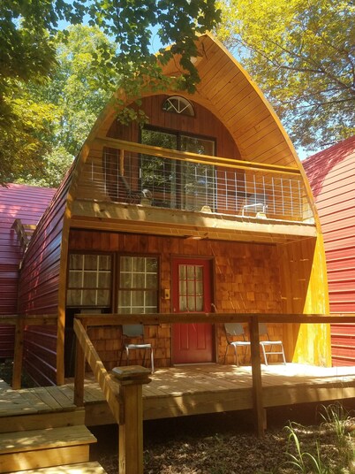Comfortable cabin in the mountains of North Carolina, located near TIEC.