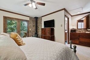 3 Schlafzimmer, Schreibtisch, Bügeleisen/Bügelbrett, kostenloses WLAN