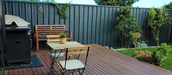 COVE STUDIO1- A perfect mix of comfort and convenience