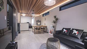 Superior Villa | Living room | 32-inch TV with digital channels