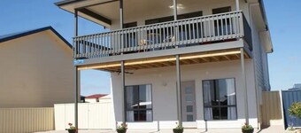 Oysta la Vista- You'll be back!

