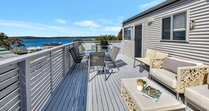 Seabreeze Bungalow - Lakeview Sunset Delight at Sunshine on Lake Macquarie