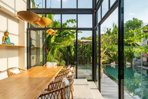 غرفة لتناول الطعام