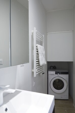 Interior - Remarkable flat in the historical part of Beziers (Beziers)