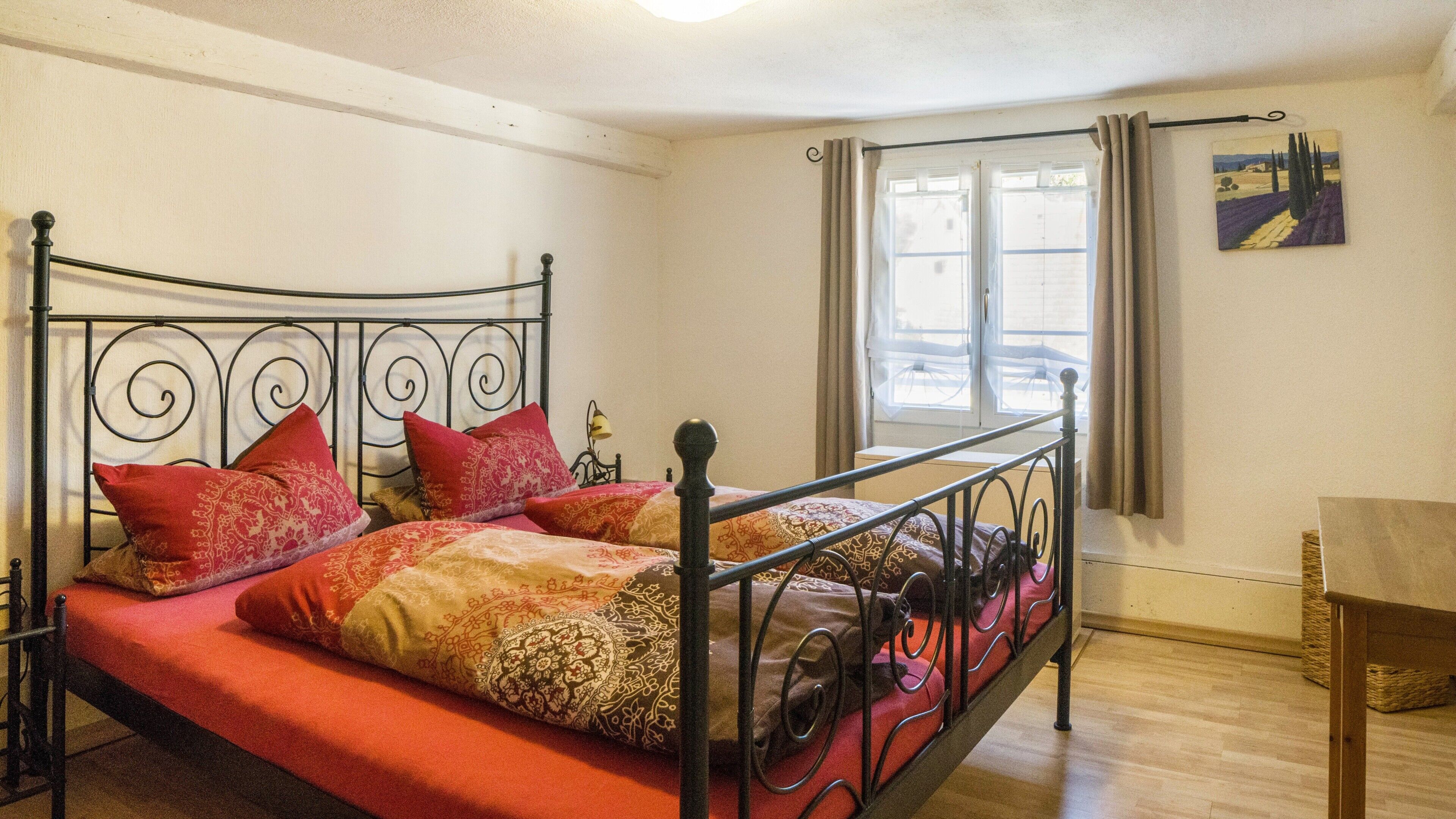 1 makuuhuone, ilmainen Wi-Fi, vuodevaatteet