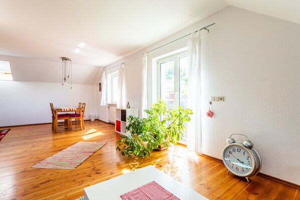 Interior - Apartment 'Elstar' with Wi-Fi (Stockach)