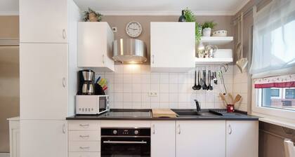 Ferienwohnung 'Bluehome Ferienwohnung' mit Privatem Garten und WLAN