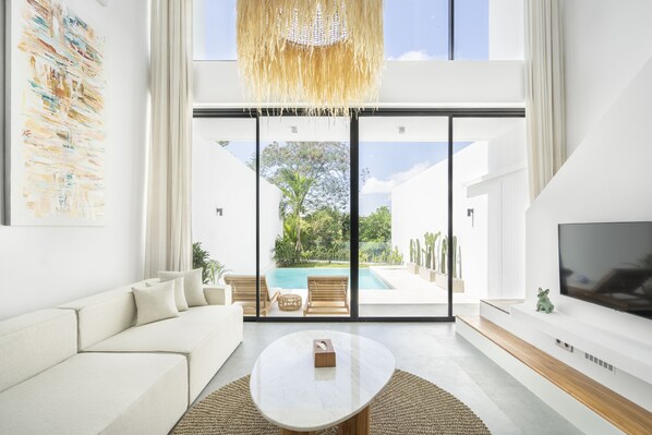 Living area - Villa Finity B by Hombali (Canggu)