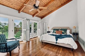 6 camere, una scrivania, ferro/asse da stiro, culla da viaggio