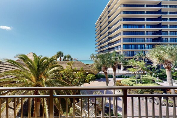 Nicht klassifiziertes Bild, 1 von 49, Schaltfläche