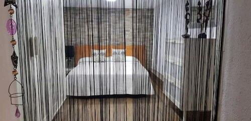 Dos viviendas independientes, ofrecemos el primer nivel de alquiler 