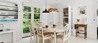 "Lucie" - 50m from the sea by Interhome