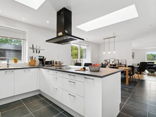 "Helmi" - 1km from the sea by Interhome