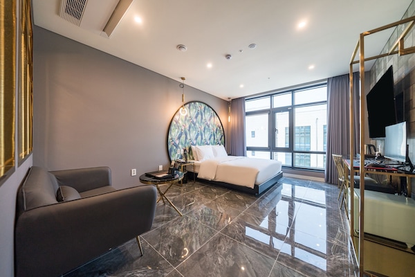 Standard Double Room | Desk, laptop workspace, free WiFi, bed sheets