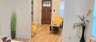 Pinkston Gardens Near MSP airport & Allianz Field