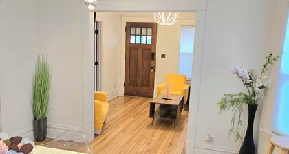 Pinkston Gardens Near MSP airport & Allianz Field