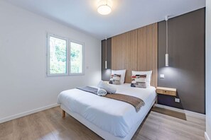 4 soverom, strykejern/-brett og wi-fi