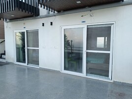 Habitación de lujo | 1 dormitorio, sistema de insonorización, wifi gratis