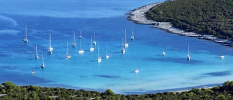 Apartment, 2 Bedrooms, Accessible, Smoking | Exterior