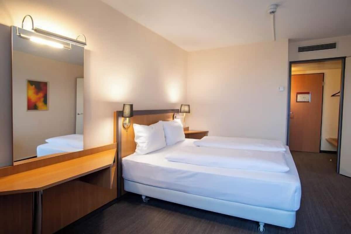 Coffres-forts dans les chambres, bureau