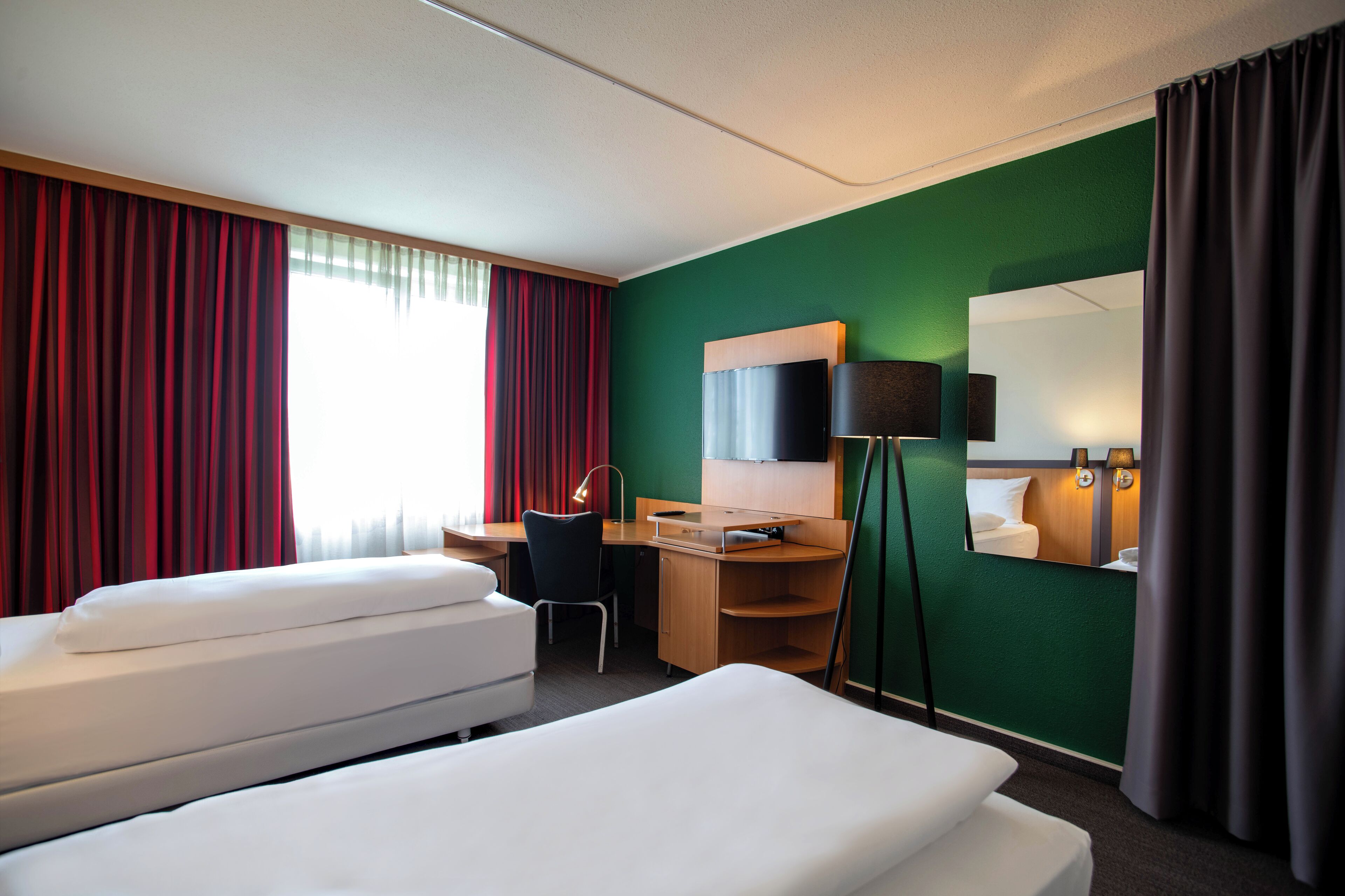 Kostenlose Toilettenartikel, Haartrockner, Handtücher, Seife