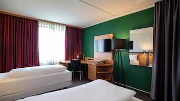 Kostenlose Toilettenartikel, Haartrockner, Handtücher, Seife