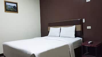 Superior Room | Premium bedding, desk, soundproofing, free WiFi
