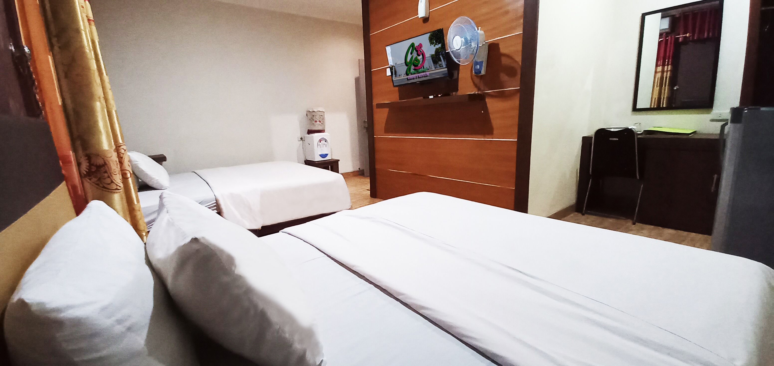 Kamar Twin Keluarga | Seprai premium, meja kerja, kedap suara, dan Wi-Fi gratis