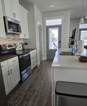 House, Multiple Beds (Reel Blessed) | Private kitchen