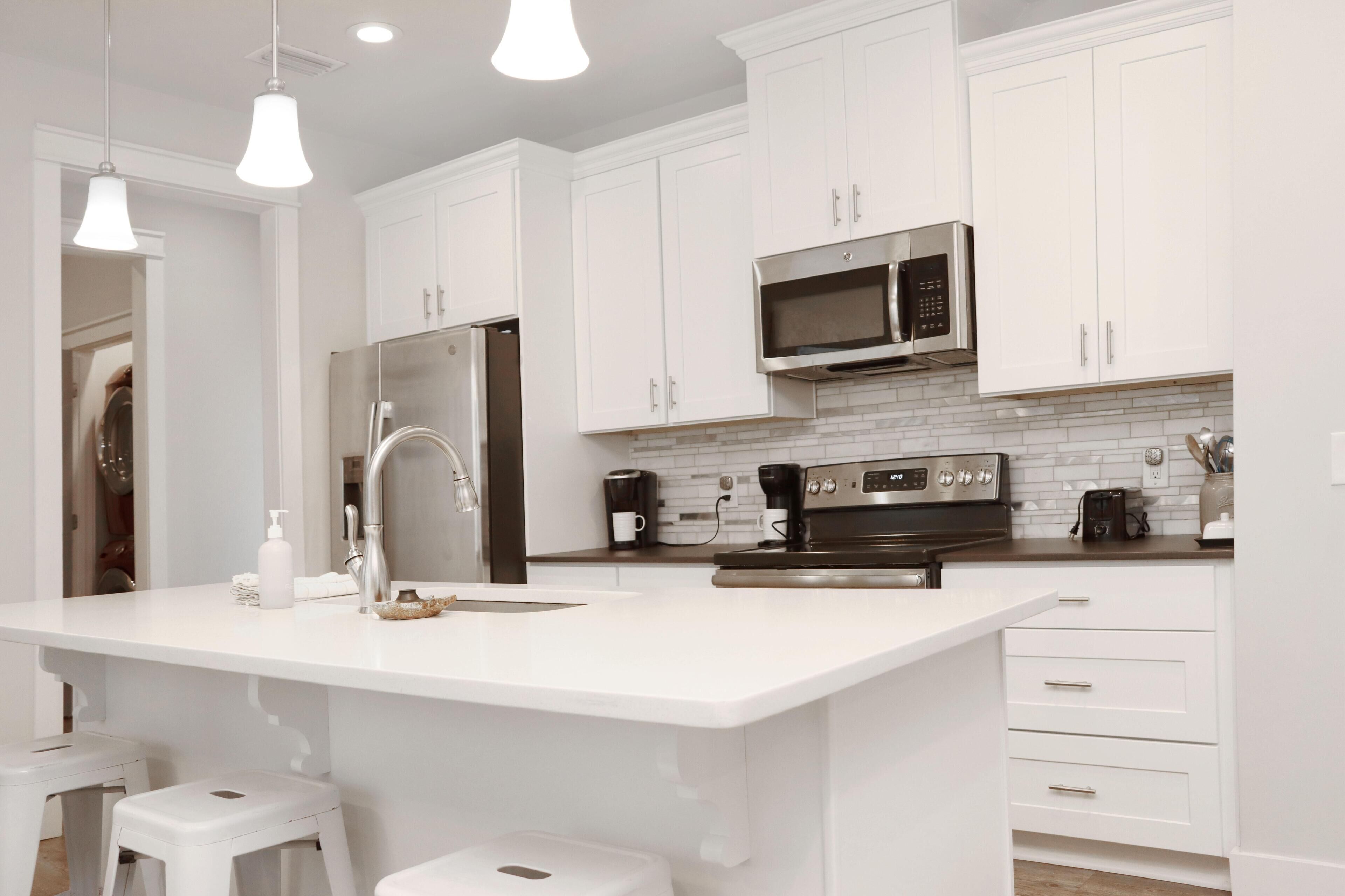 House, Multiple Beds (Reel Blessed) | Private kitchen