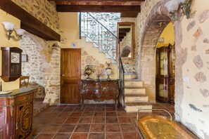 Interior - Holiday Home 'Siglo 16 Denia' with Private Terrace, Wi-Fi and Air Conditioning (Denia)