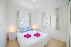 3 camere, ferro/asse da stiro, Wi-Fi gratuito, lenzuola