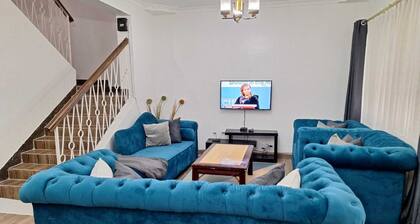 4 bedroom, cosy hidden gem near Aga Khan University Hospital in Parklands