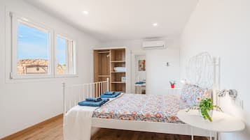 3 bedrooms, free WiFi, bed sheets