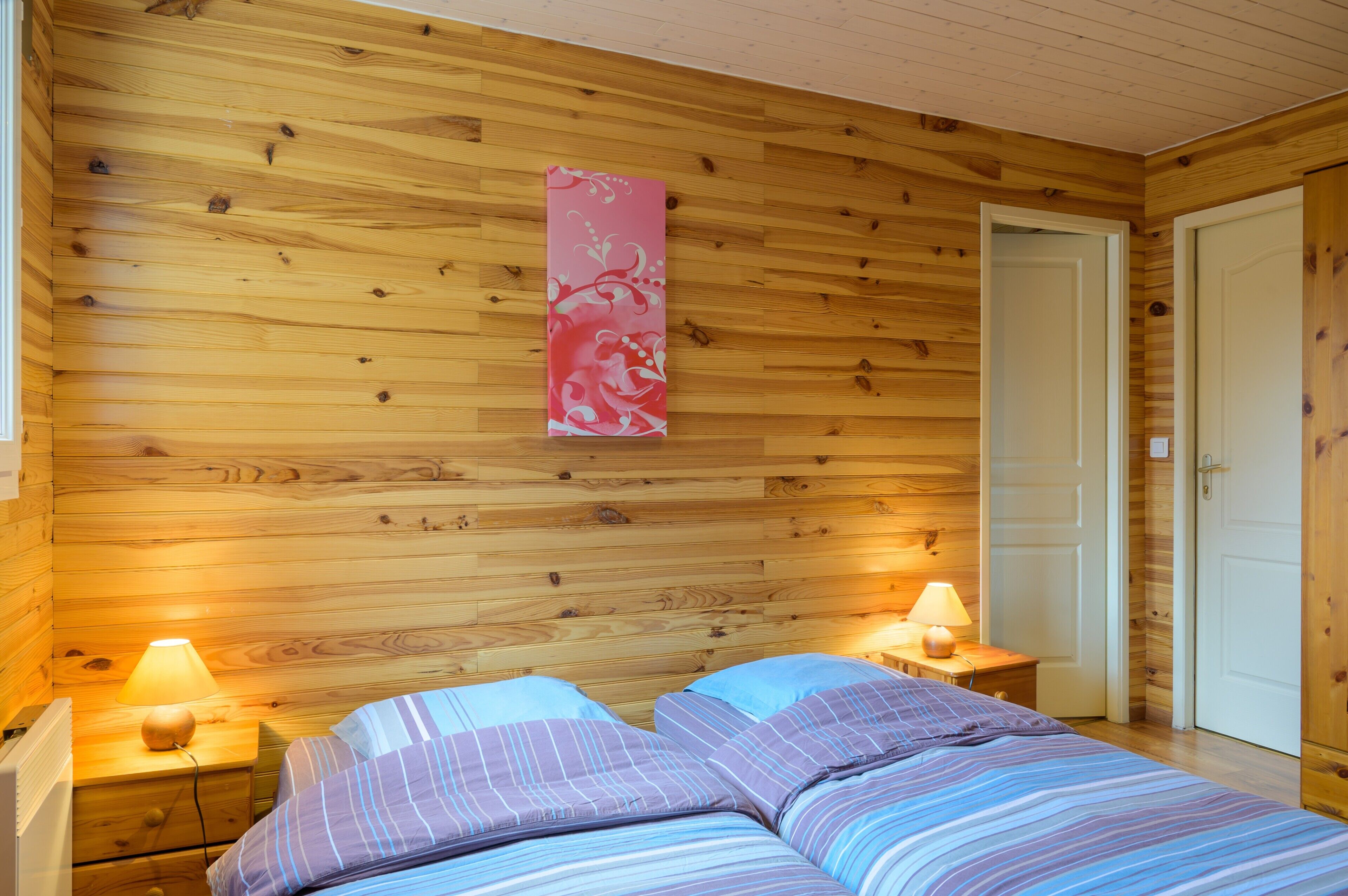 4 sovrum, gratis wi-fi och sängkläder