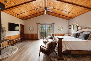 4 soverom, strykejern/-brett, wi-fi og sengetøy