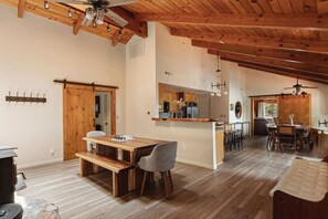 Interior - Lassen Lodge On Slopes!  Camp Theme for Kids/Games Book Now! (Big Bear Lake)