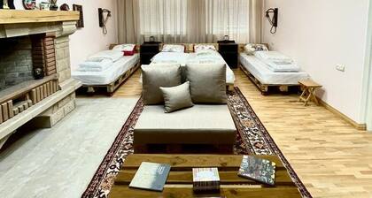 Najaryanâs Family Guest House