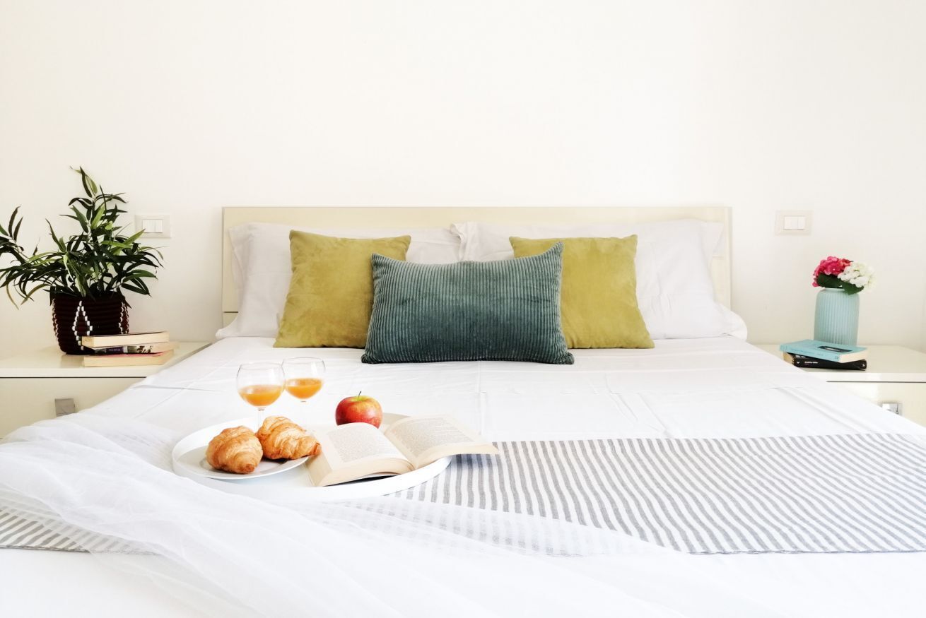2 Schlafzimmer, Schreibtisch, Bügeleisen/Bügelbrett, WLAN