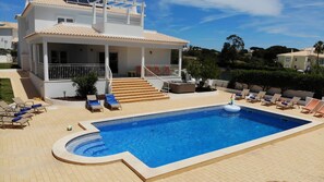 Pool - Villa Arquete, 6 seat Jacuzzi, 5 min walk to shops (Guia)