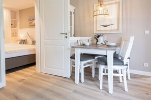 Dining - Gemütliche 2-zimmer Wohnung auf ca. 50 m² für bis zu 4 Personen in Westerland (Westerland)