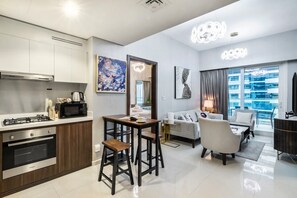 Interior - Exquisite 2BR in Business Bay (Dubai)