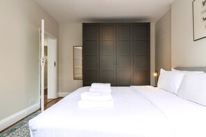 Apartment | 1 bedroom, free WiFi - Stylish Kings Cross Flat (London)