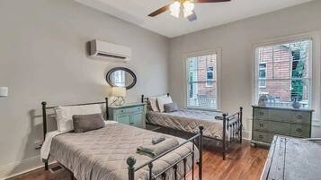 3 chambres, fer et planche Ă repasser, Wi-Fi, draps fournis