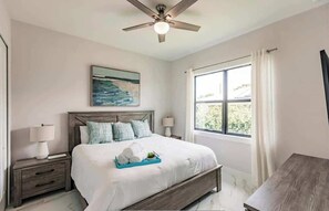 4 habitaciones, tabla de planchar con plancha, cuna de viaje y wifi 