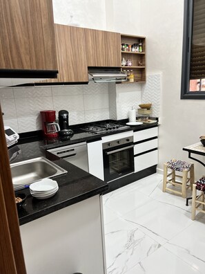 Private kitchen - Duplex 110 M2 Avec Grande Cour Intérieure (Marrakech)