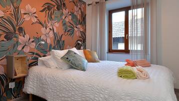 2 chambres, Wi-Fi gratuit, draps fournis